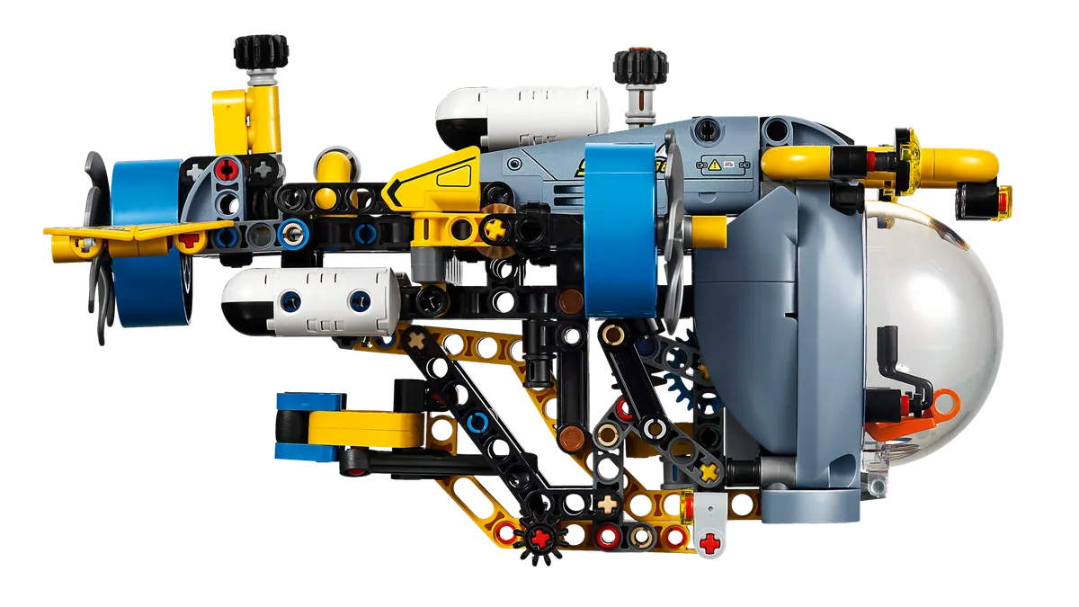Deep-Sea Research Submarine - Image 9