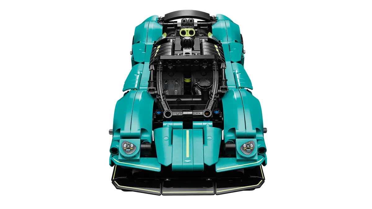 Aston Martin Valkyrie - Image 8