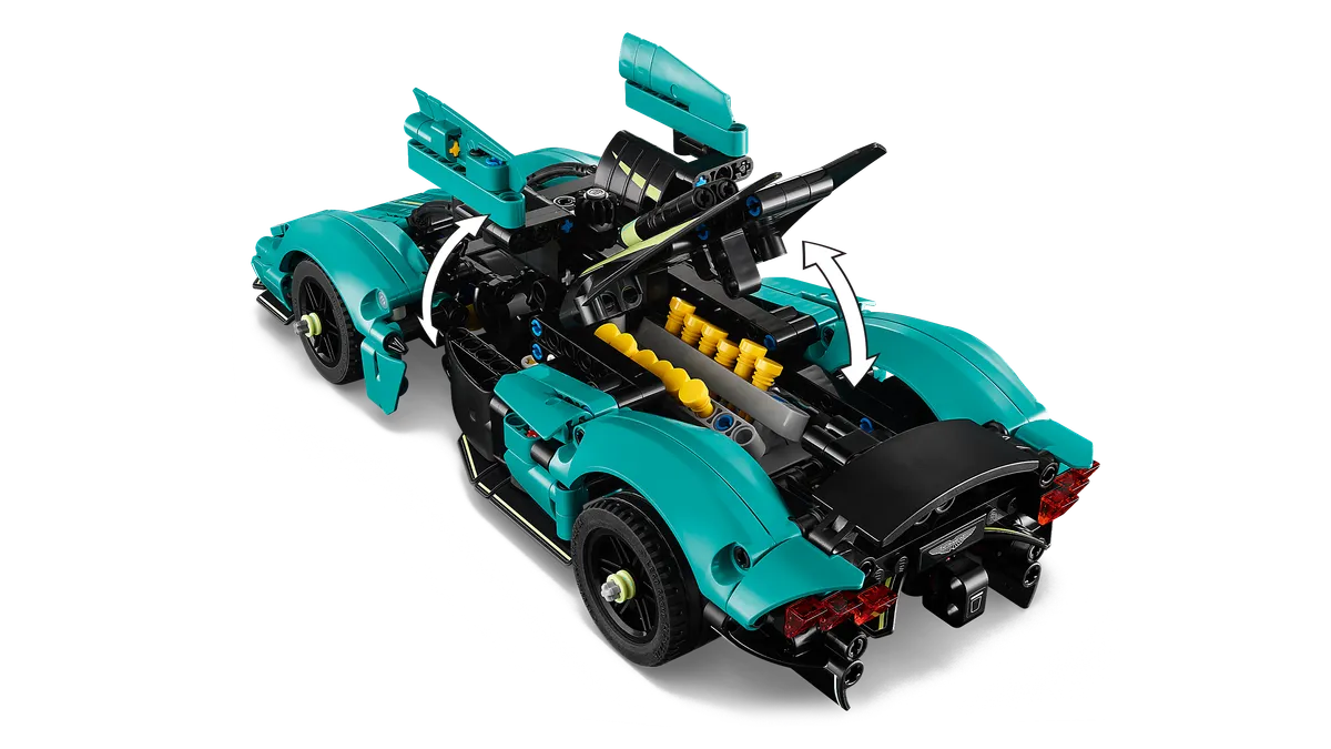 Aston Martin Valkyrie - Image 10