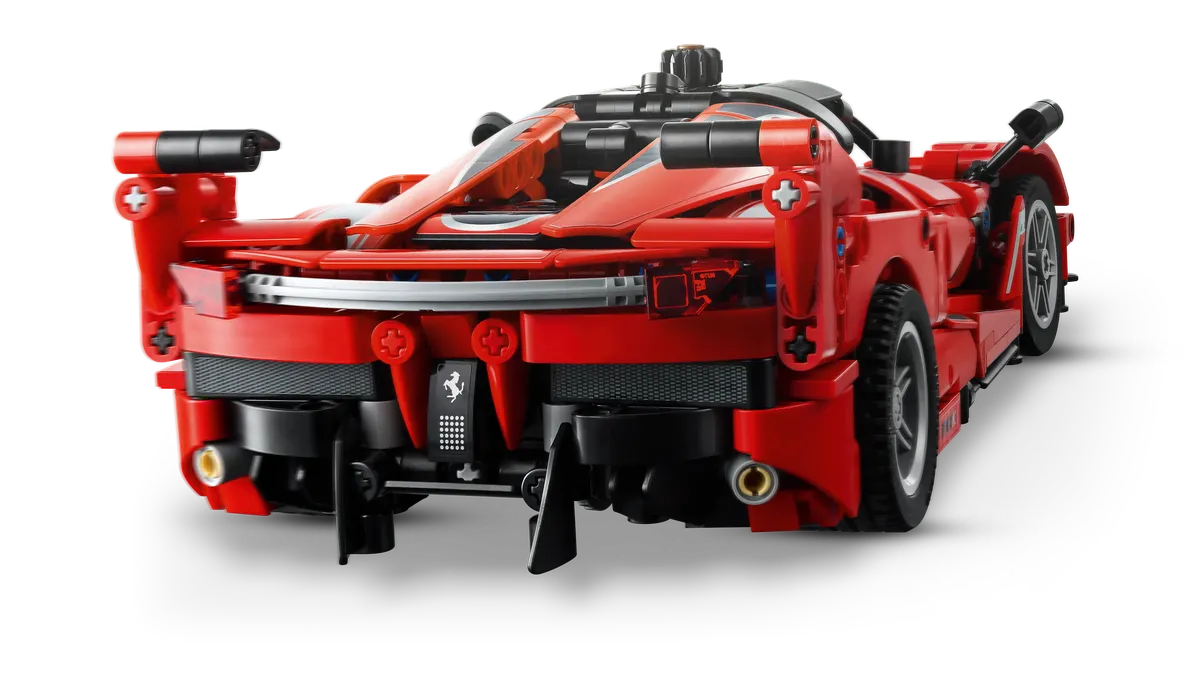 Ferrari FXX K - Image 11