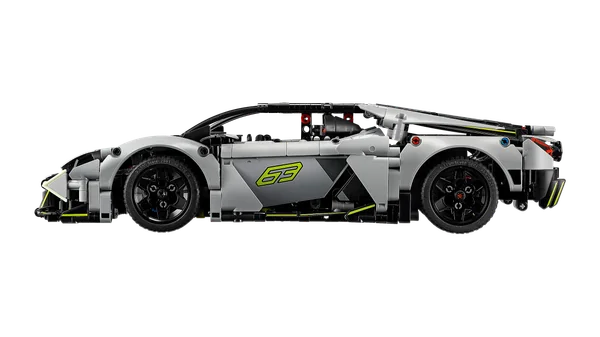 Lamborghini Revuelto Super Sports Car