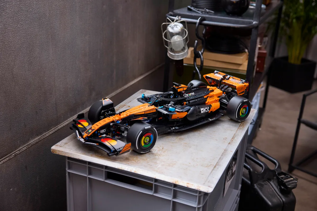 McLaren MCL39 F1® Car - Image 21