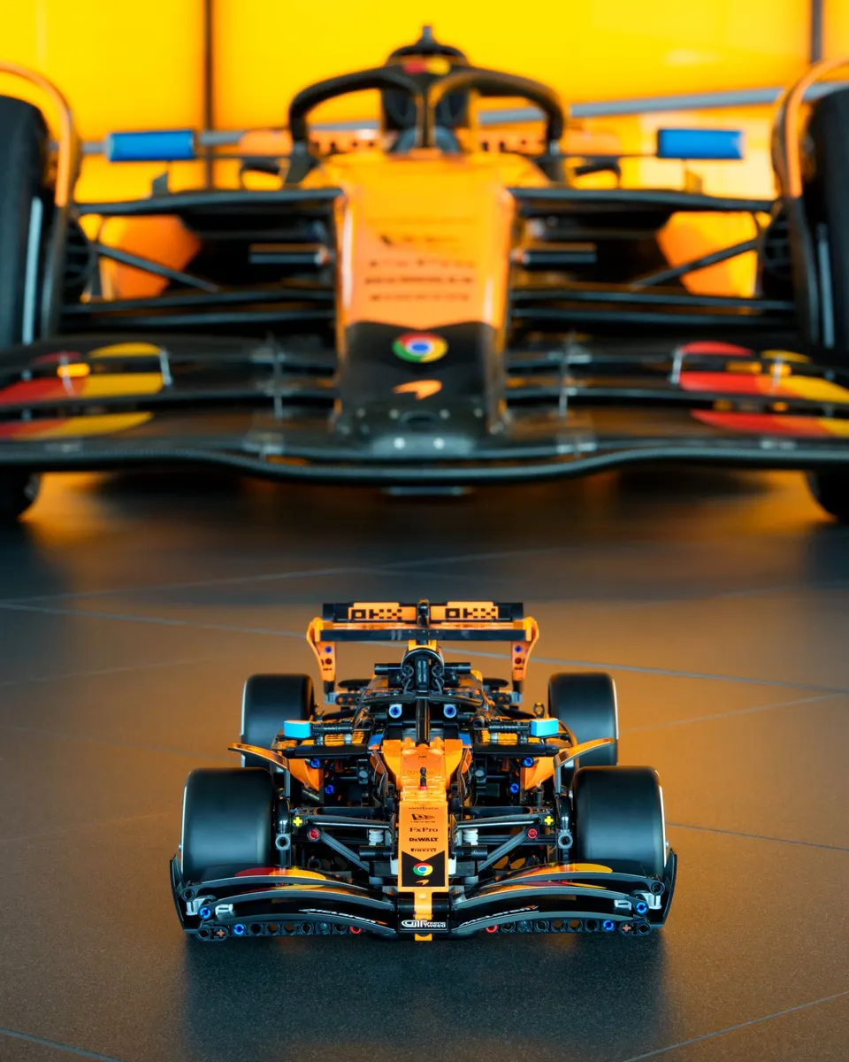 McLaren MCL39 F1® Car - Image 12