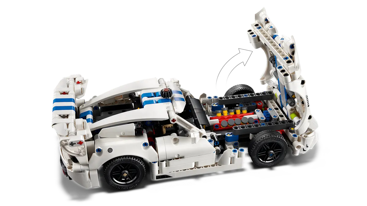 Dodge Viper GTS-R Sports Car - Image 8