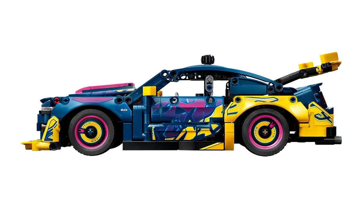 Custom Garage Ford Mustang GT Car - Image 5