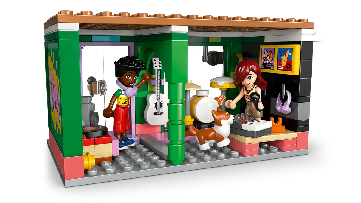 Music Store & Apartment - Image 10