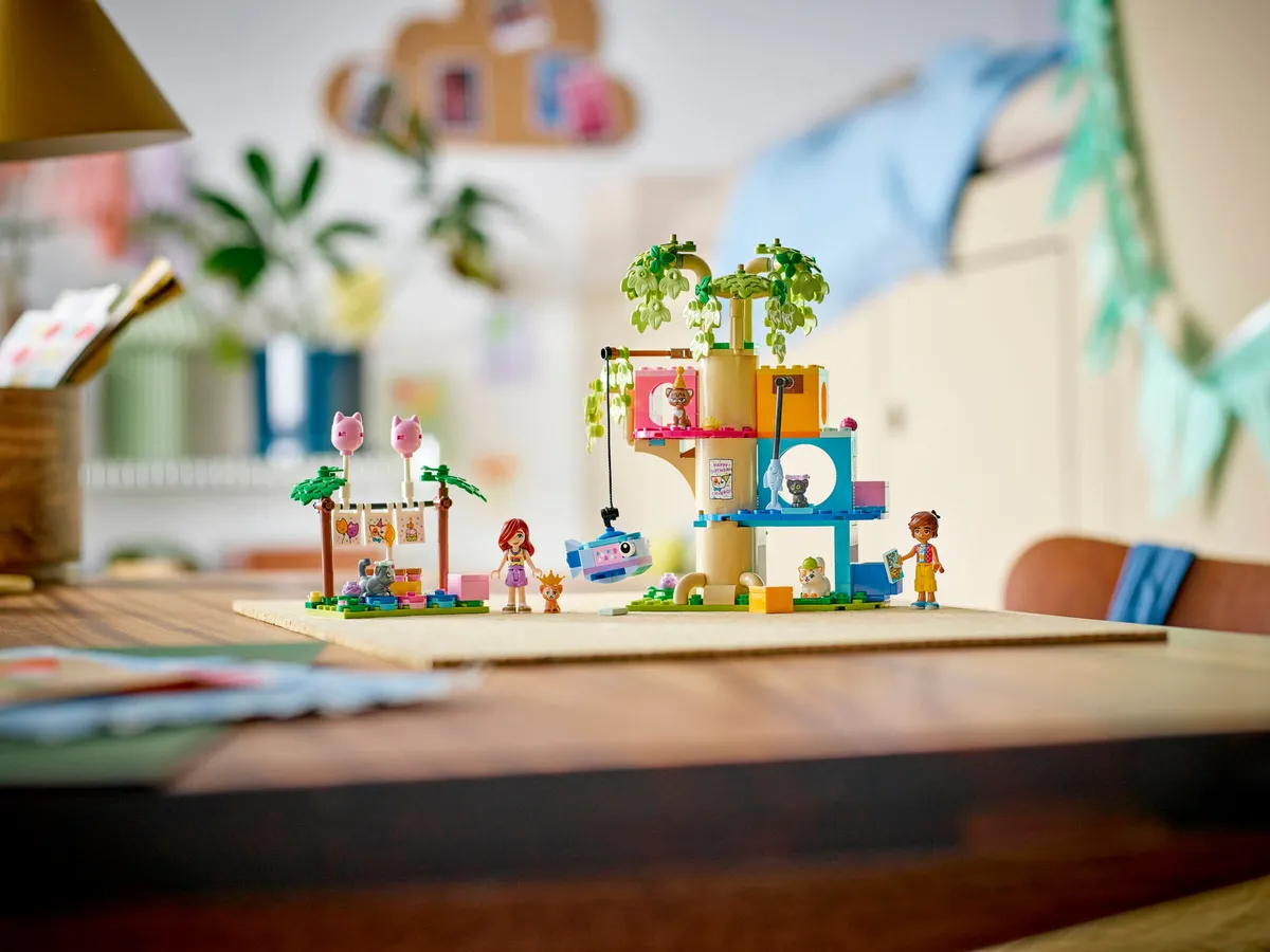 Cat Birthday Party & Tree House - Image 6