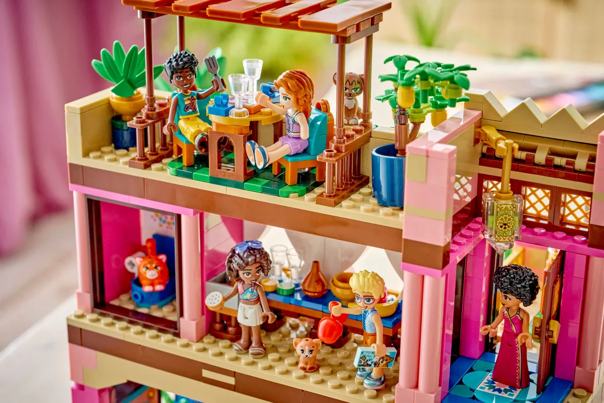 Garden Restaurant - Image 7