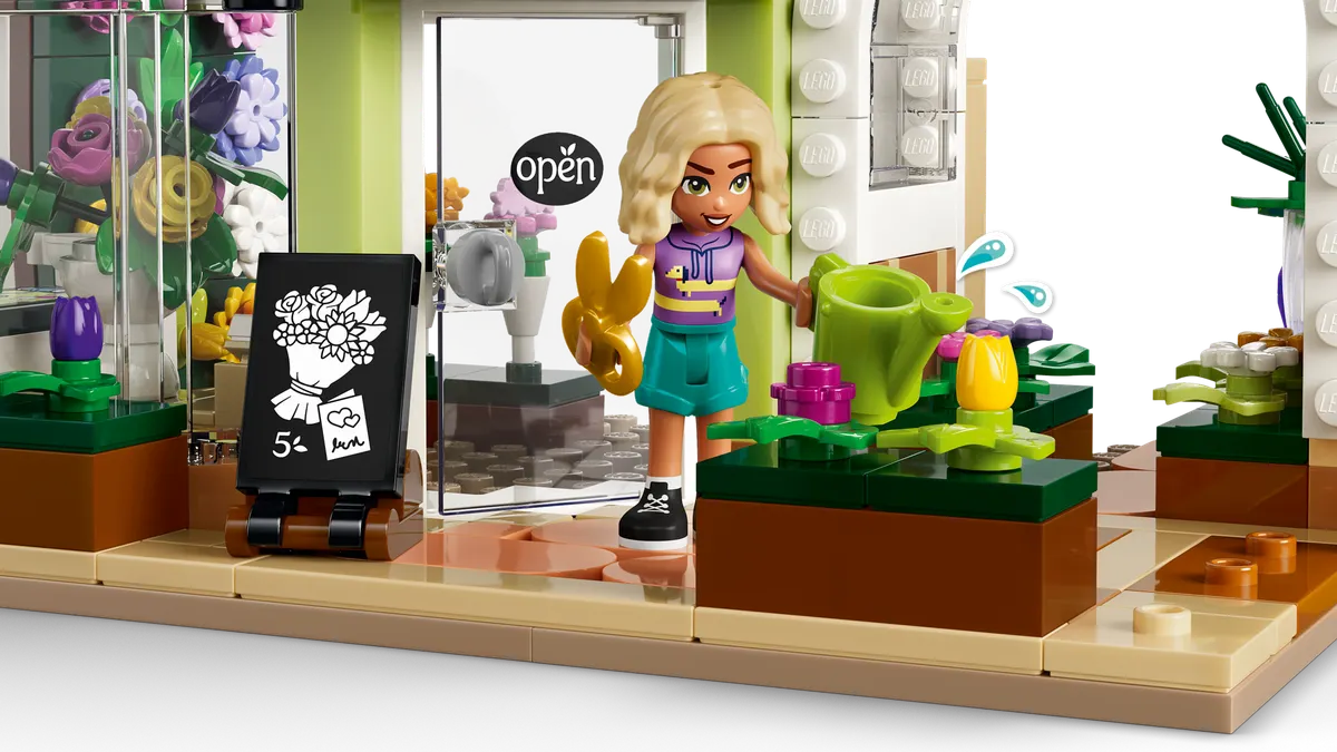 Creative Flower Shop - Image 10