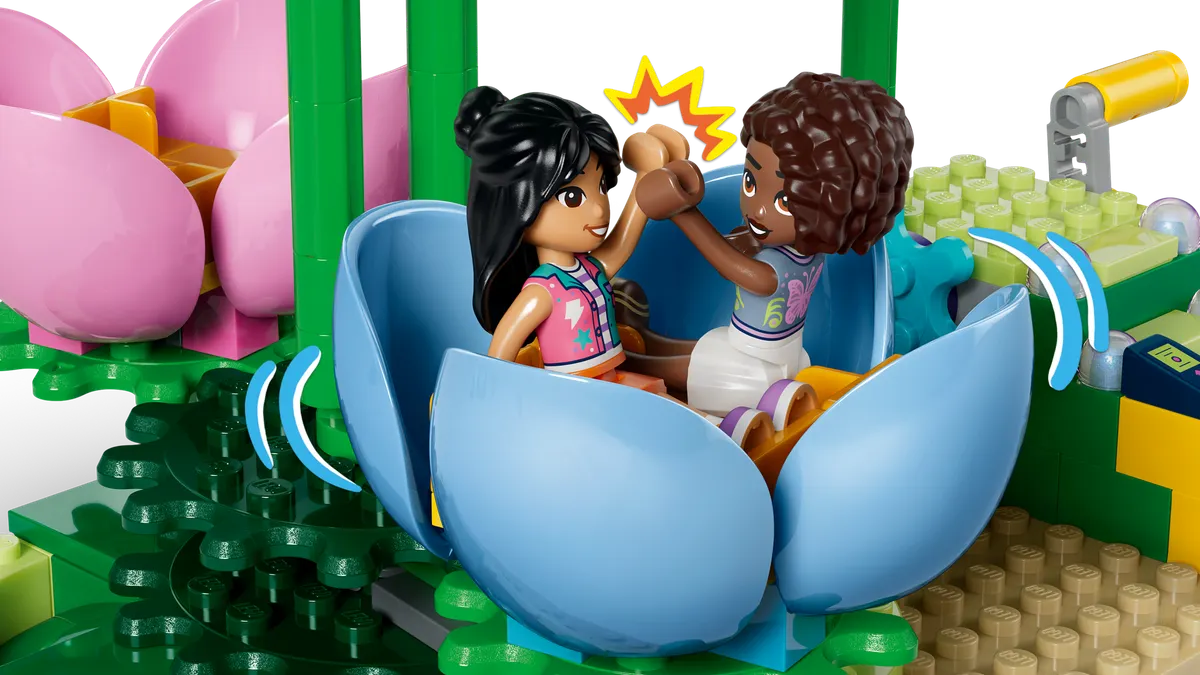 Spinning Flower & Fairy Teacup Ride - Image 9