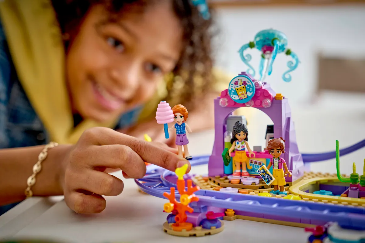 Mermaid Roller Coaster Ride - Image 11