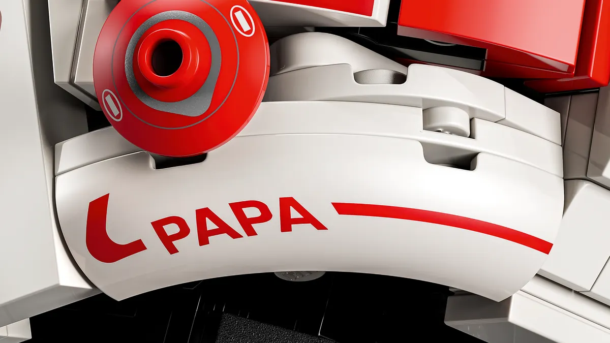Scuderia Ferrari HP Charles Leclerc Helmet - Image 9