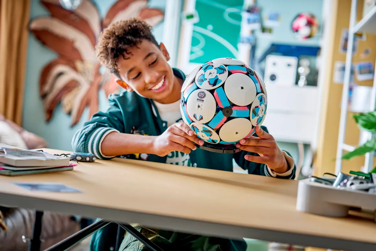 Football - Image 8