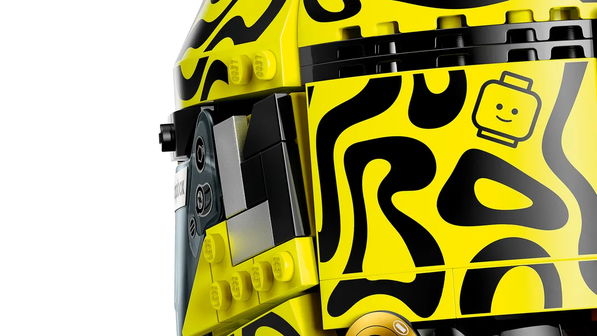 McLaren Mastercard F1® Team Lando Norris Helmet - Image 8