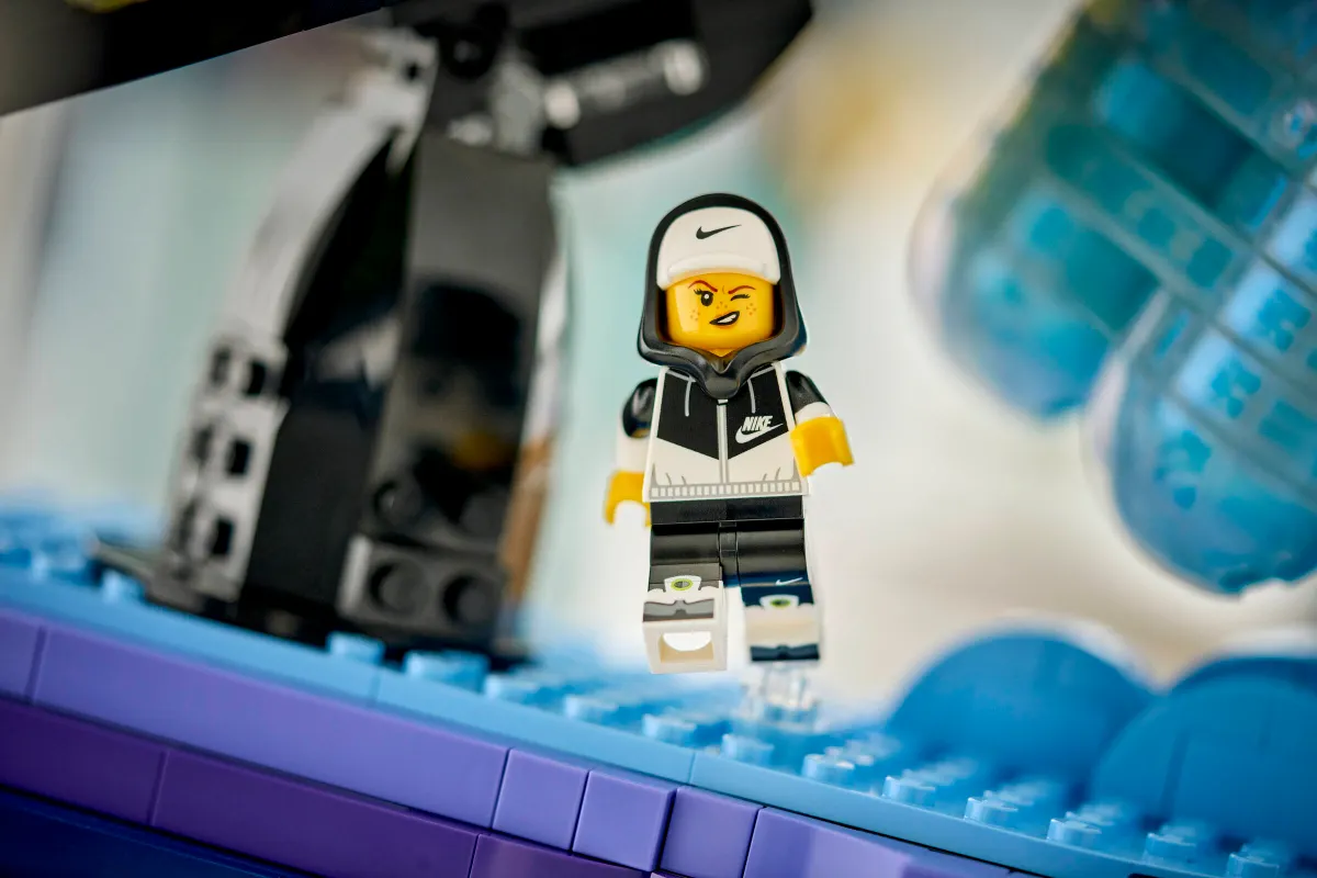Nike Air Max 95 x LEGO® Set - Image 11