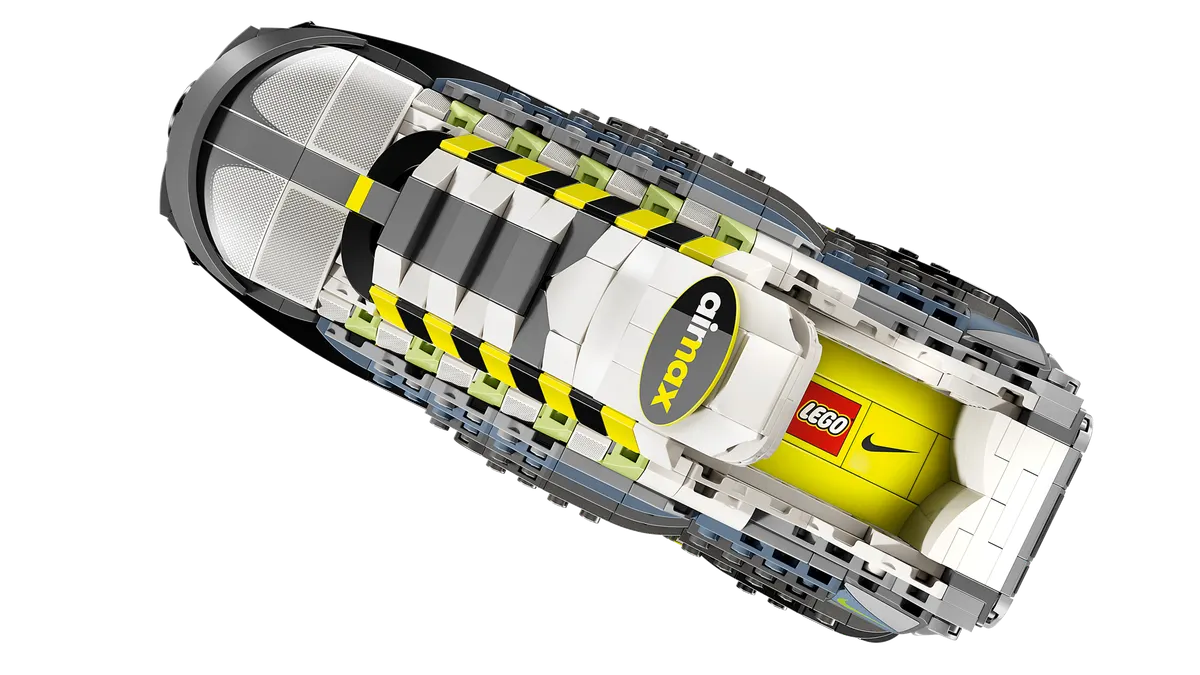 Nike Air Max 95 x LEGO® Set - Image 5