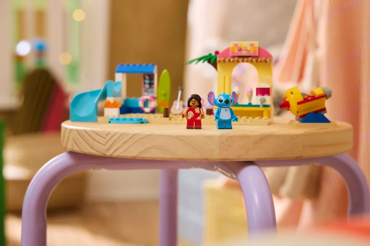 Beach Fun with Lilo & Stitch - Image 10