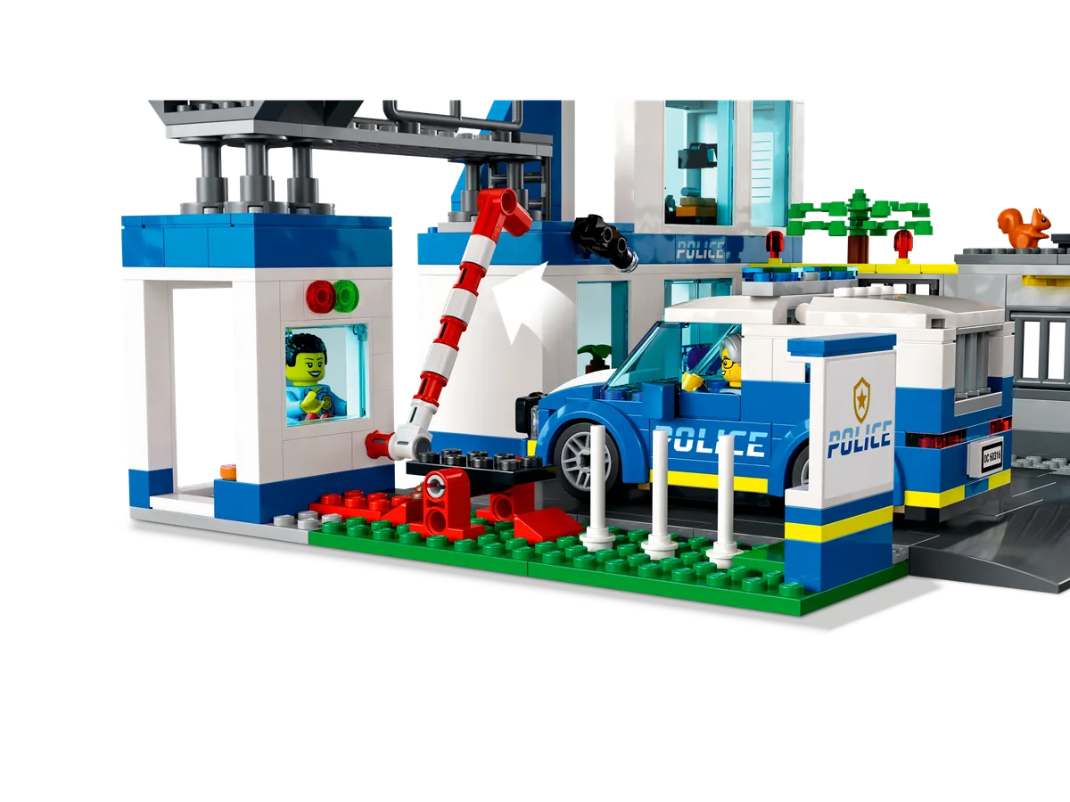 Police Station - Image 4