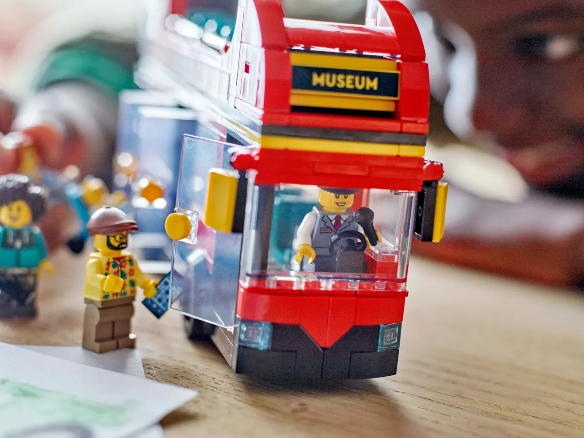 Red Double-Decker Sightseeing Bus - Image 8