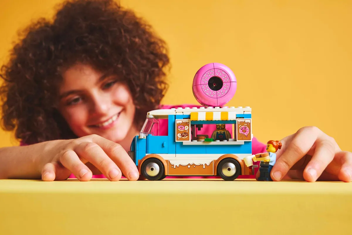 Donut Truck - Image 4