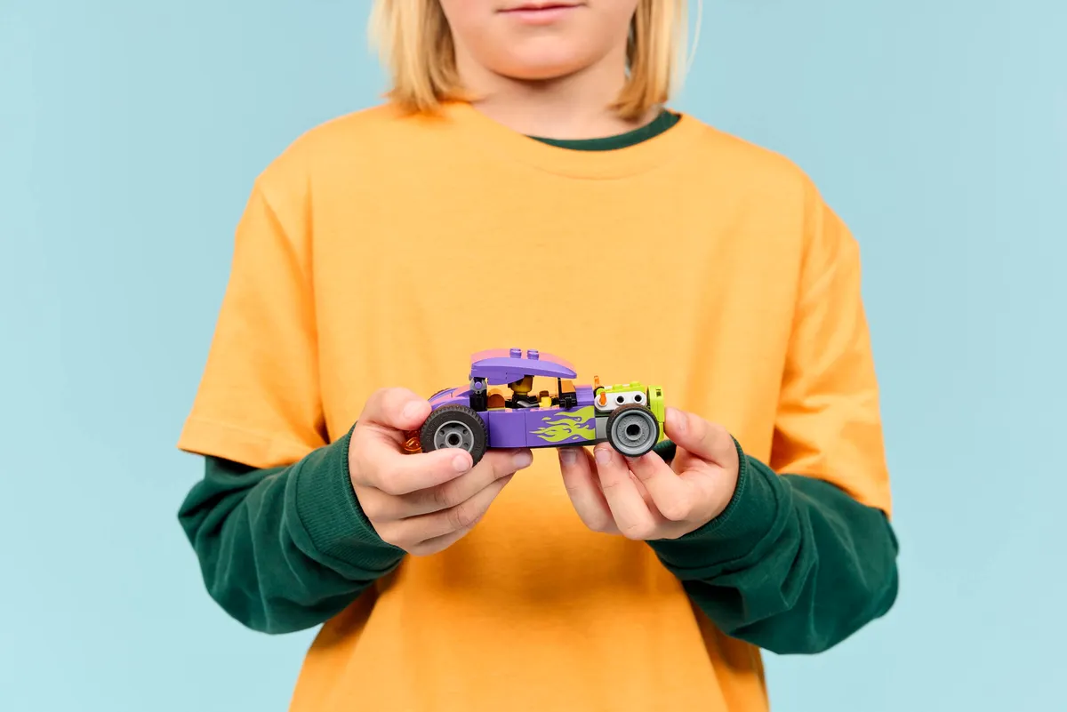 Hot Rod - Image 5