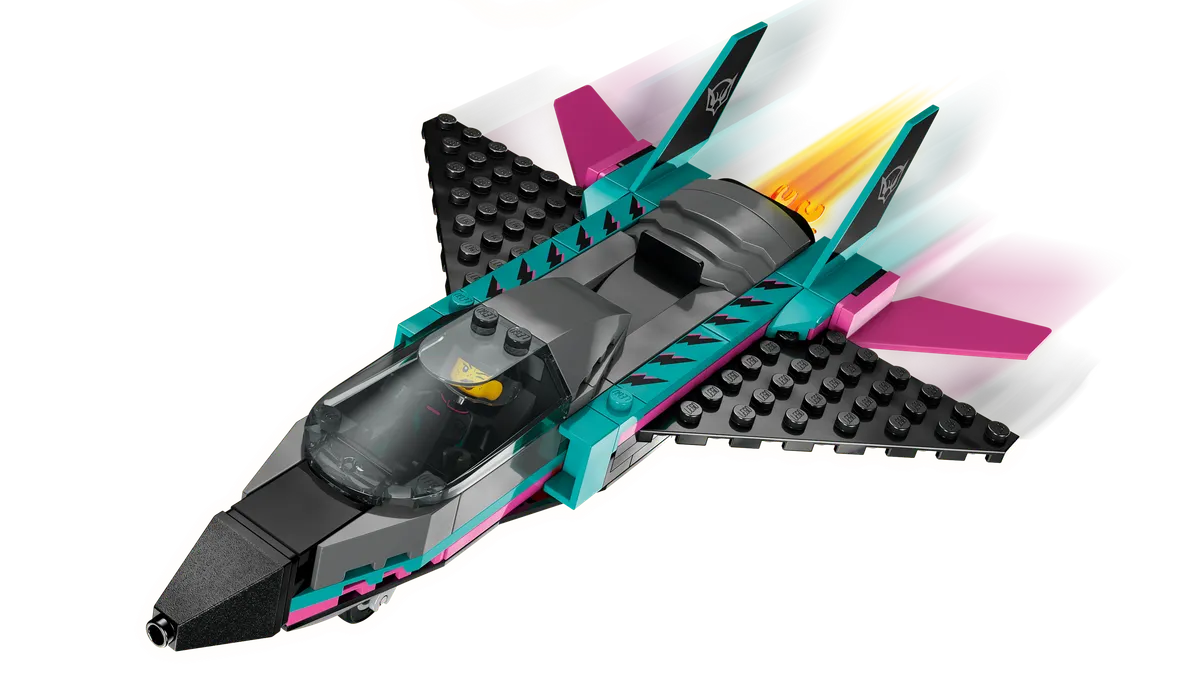 Jet vs. Car - Image 9