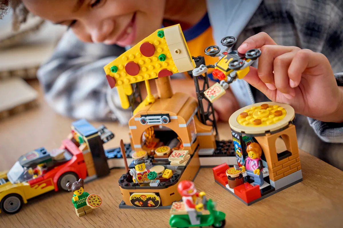 Pizza Delivery Experience with Vehicles - Image 10