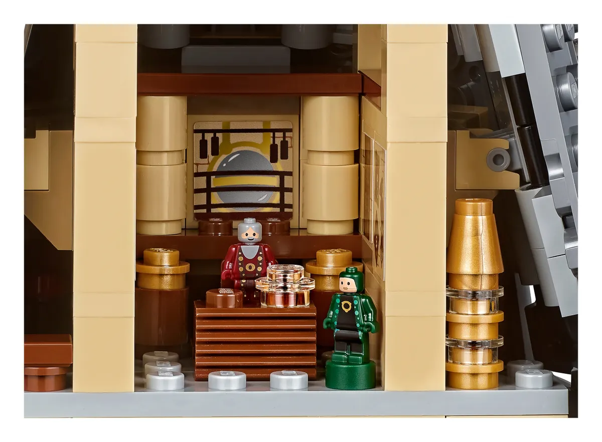 Hogwarts™ Castle - Image 5