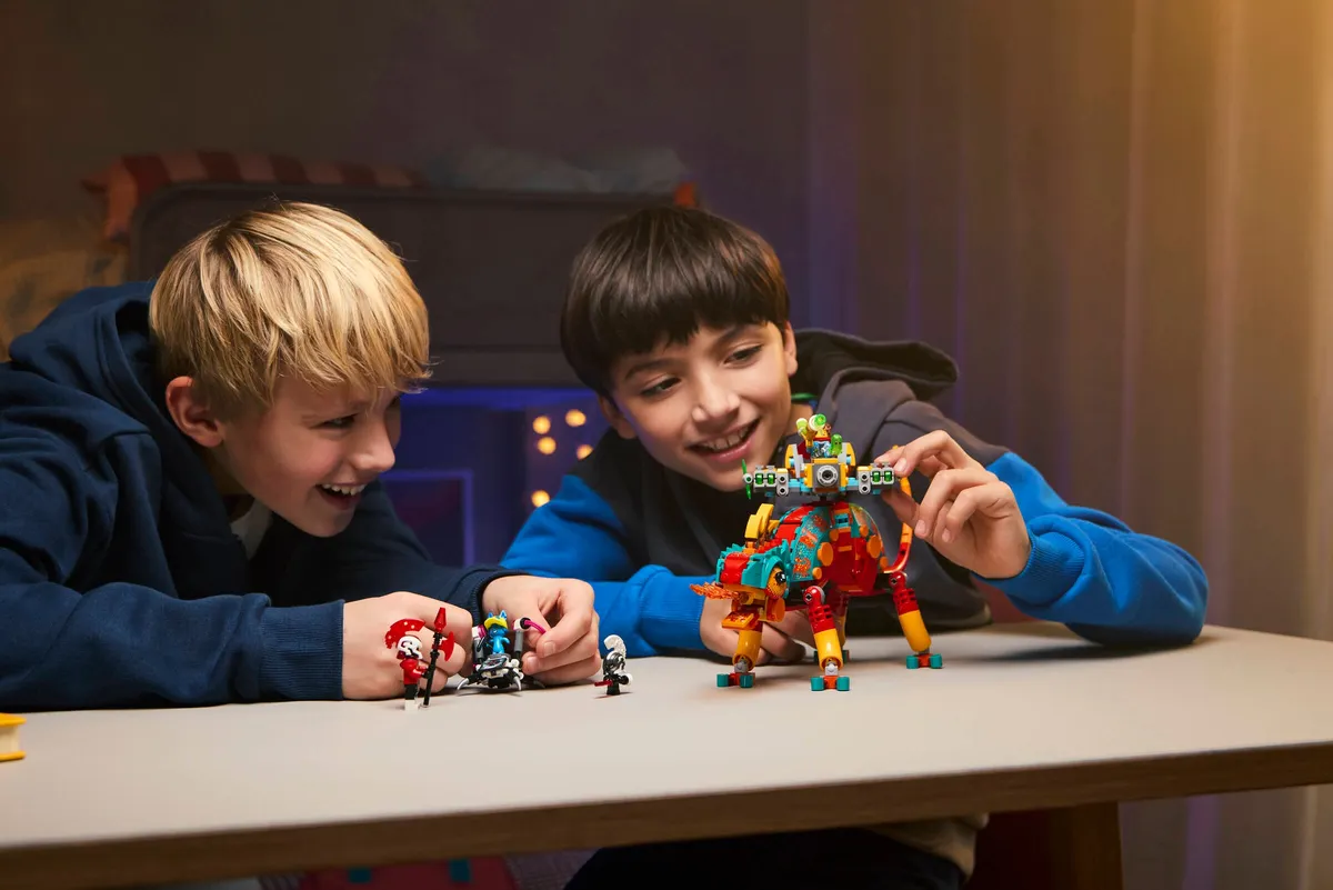 Mateo's Fire Chameleon - Image 5
