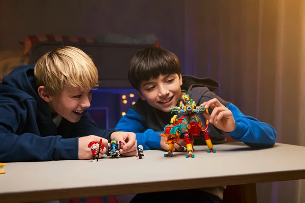 Mateo's Fire Chameleon