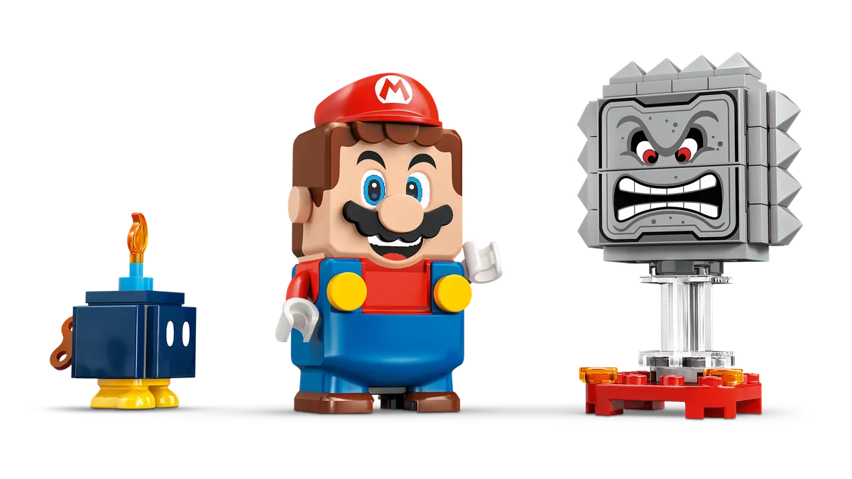 Mario Kart™ – Interactive LEGO® Mario™ & Standard Kart - Image 9