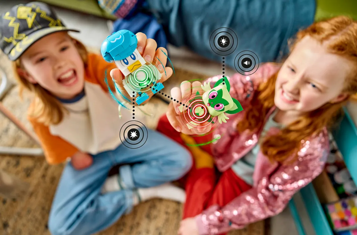 SMART Play™: Sprigatito, Fuecoco and Quaxly Battle - Image 14
