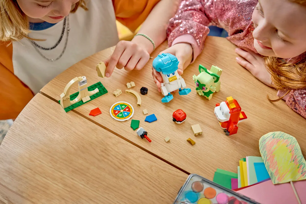 SMART Play™: Sprigatito, Fuecoco and Quaxly Battle - Image 12