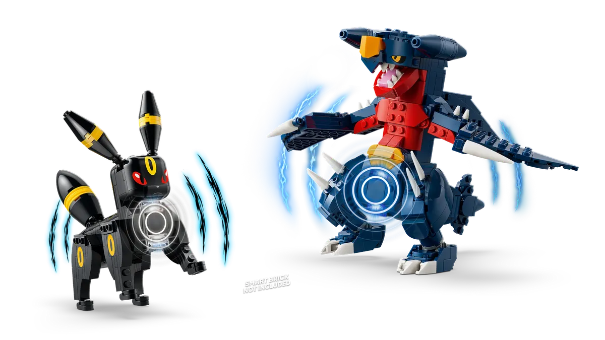 SMART Play™: Umbreon vs. Garchomp Championship Battle - Image 10
