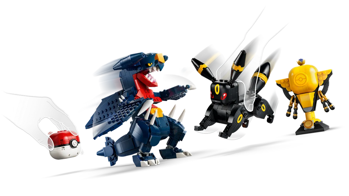 SMART Play™: Umbreon vs. Garchomp Championship Battle - Image 8