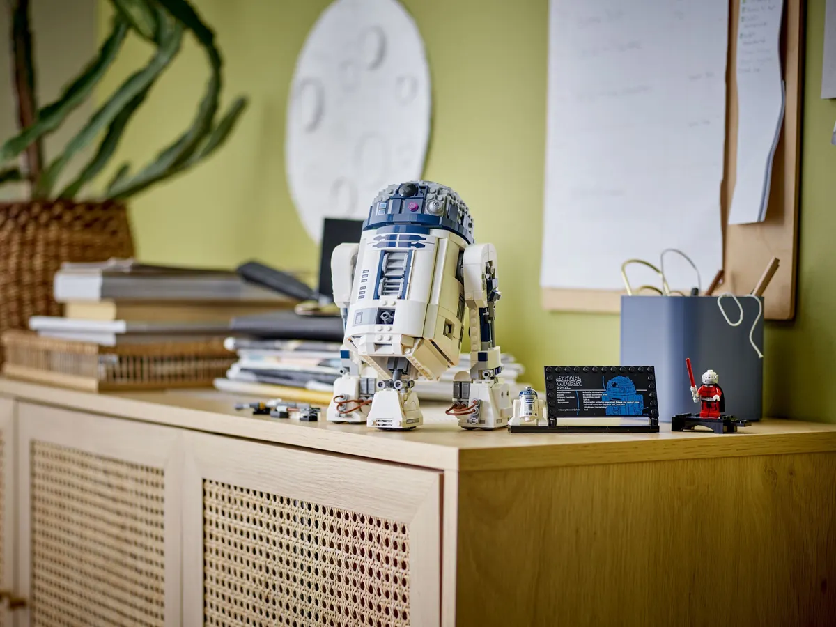 R2-D2™ - Image 9