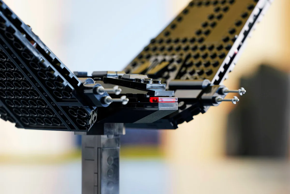 Kylo Ren's Command Shuttle - Image 5
