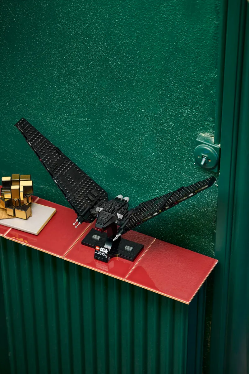 Kylo Ren's Command Shuttle - Image 7