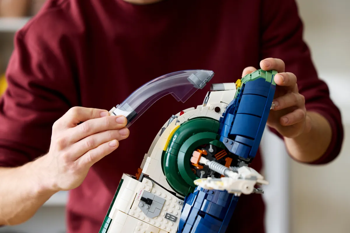 Jango Fett's Firespray-Class Starship - Image 7