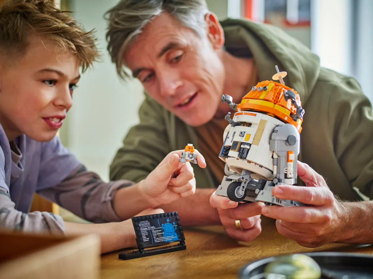 Chopper (C1-10P)™ Astromech Droid - Image 4