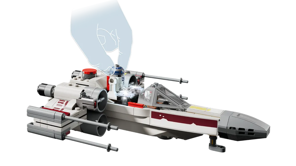 SMART Play™: Luke's Red Five X-Wing™ - Image 16