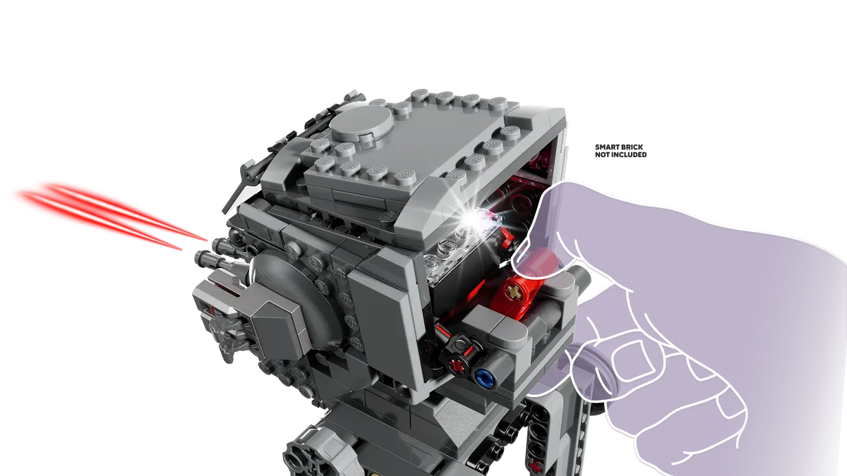 SMART Play™: AT-ST™ Attack on Endor - Image 6