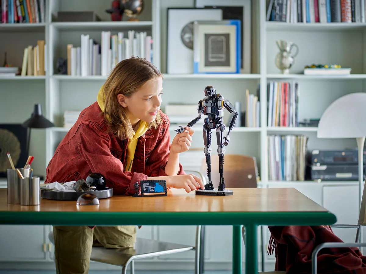 K-2SO™ Security Droid - Image 4