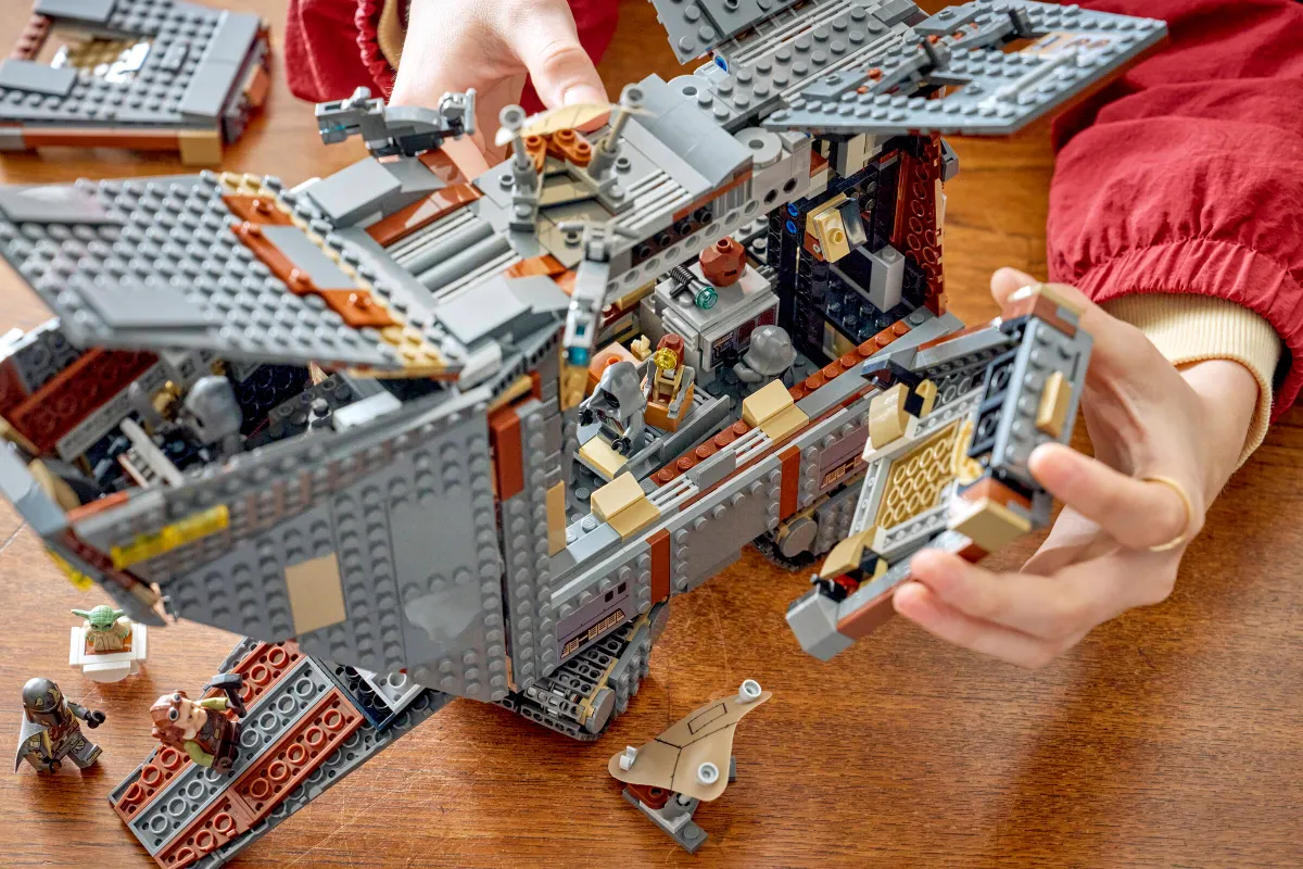 Offworld Sandcrawler™ and Mudhorn - Image 15
