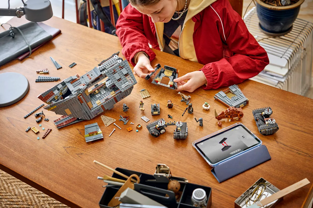 Offworld Sandcrawler™ and Mudhorn - Image 12