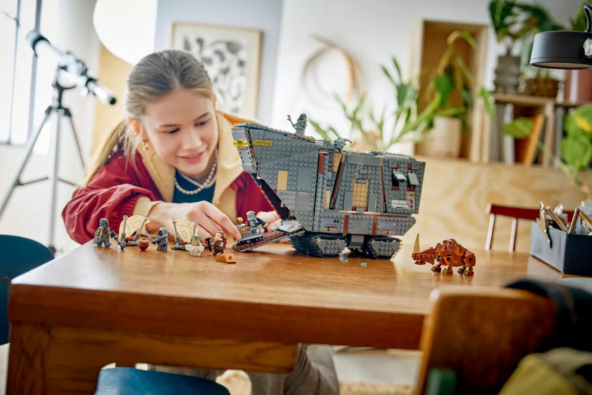 Offworld Sandcrawler™ and Mudhorn - Image 17