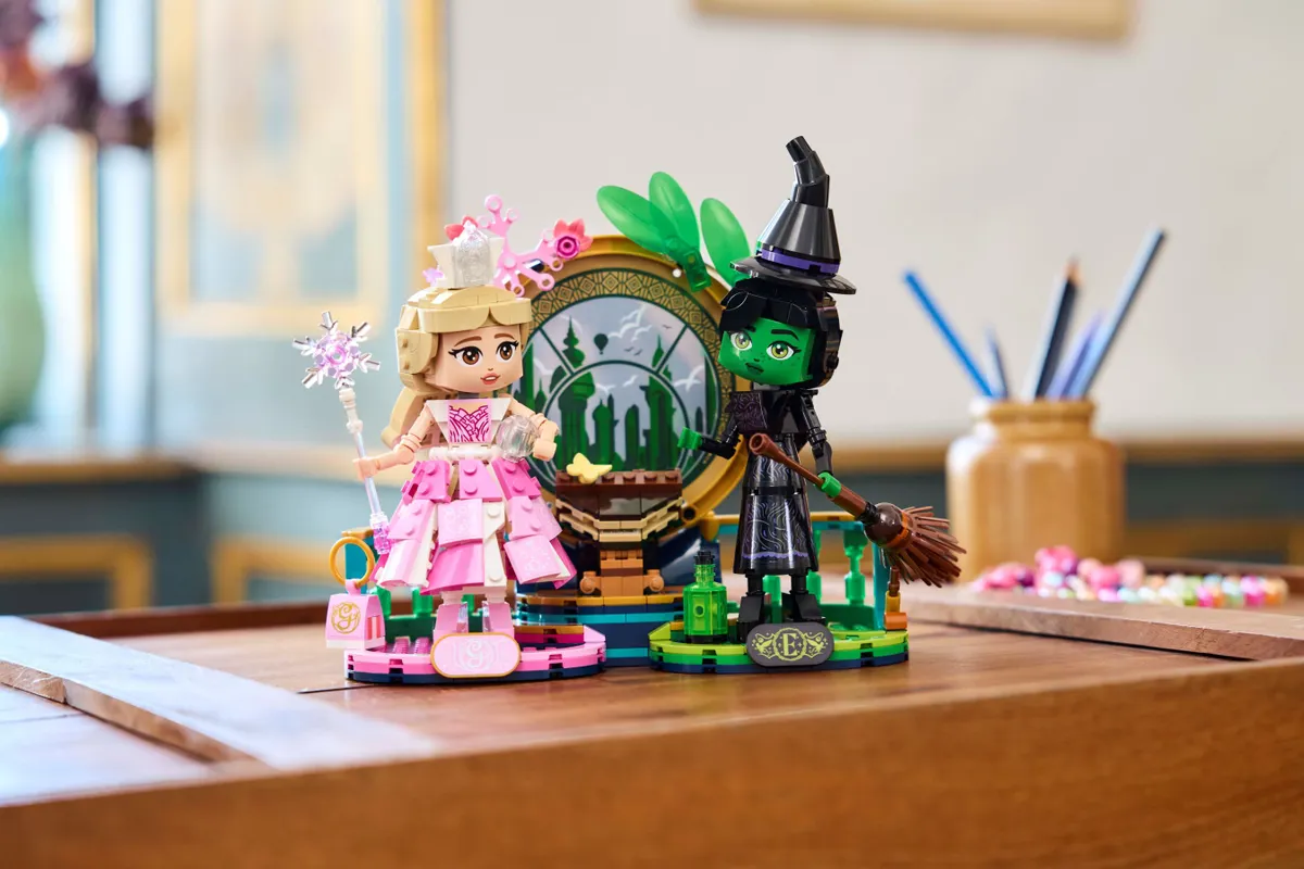 Elphaba & Glinda Figures - Image 4