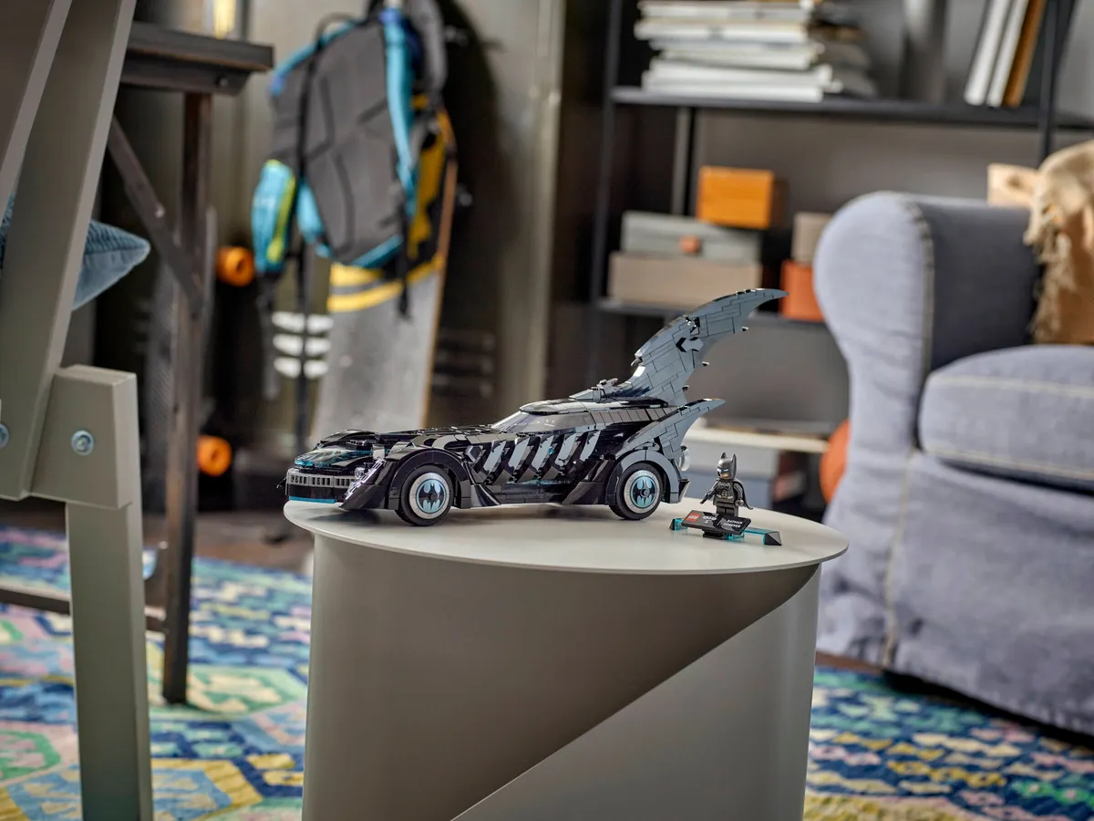 Batman Forever™ Batmobile™ - Image 6