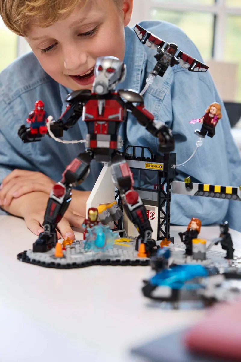 Captain America: Civil War Action Battle - Image 3