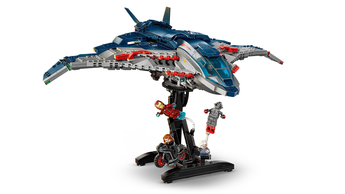 Avengers: Age of Ultron Quinjet - Image 12